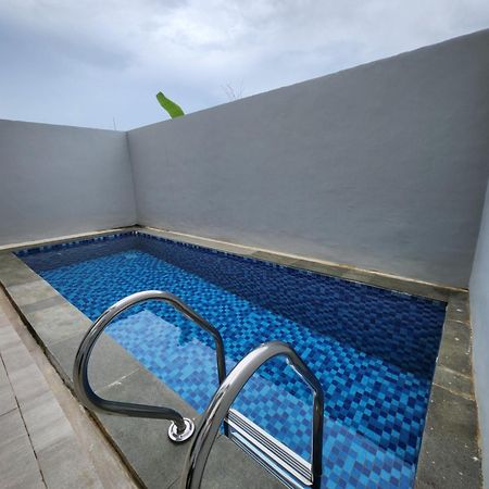 The Icon Central Batam 3 Bedroom Home Villa With Private Pool Exterior photo
