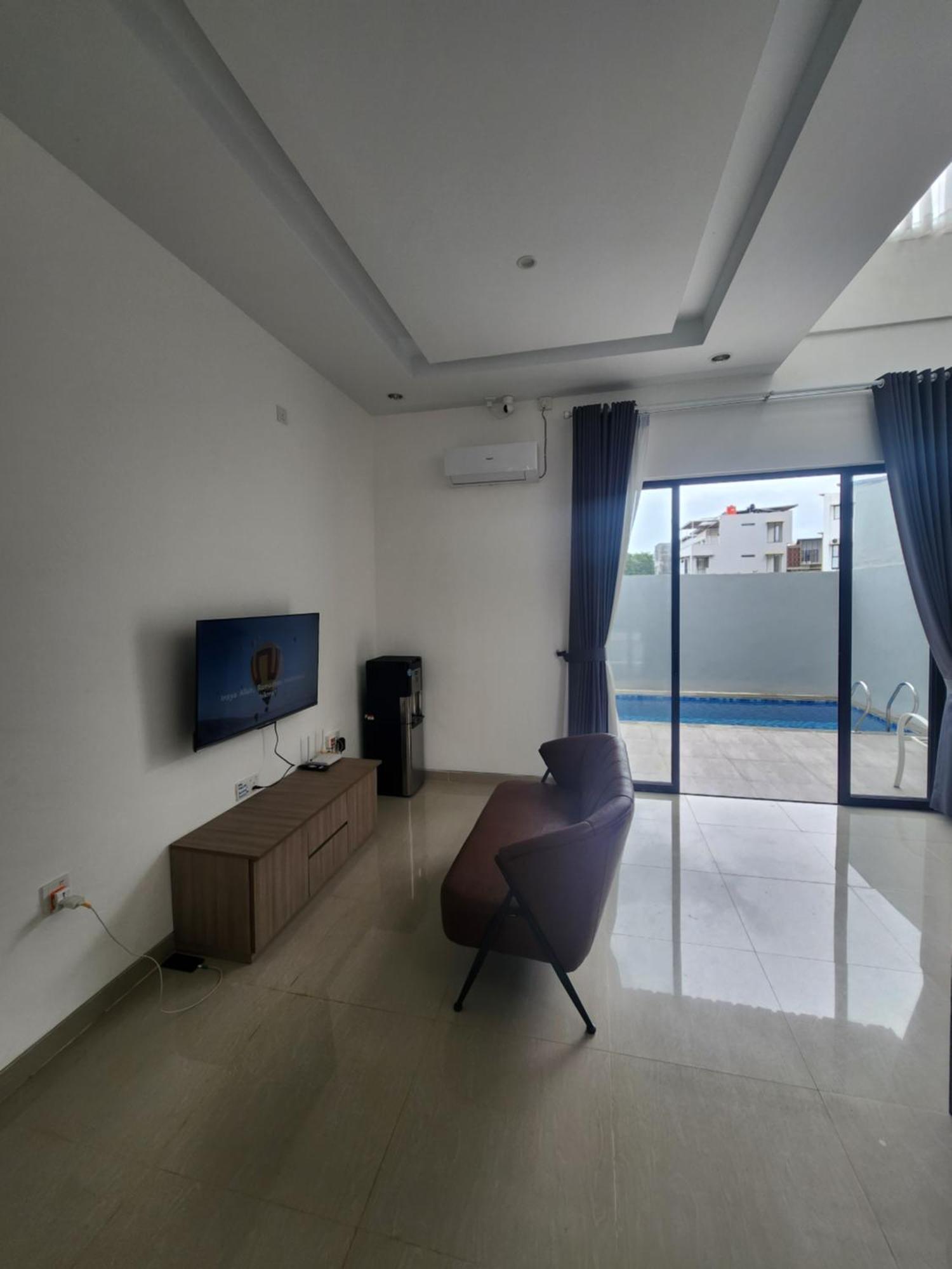 The Icon Central Batam 3 Bedroom Home Villa With Private Pool Exterior photo